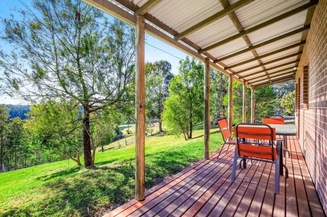 Braeside Cabin Two Alphitonia Central Tilba Bagian luar foto