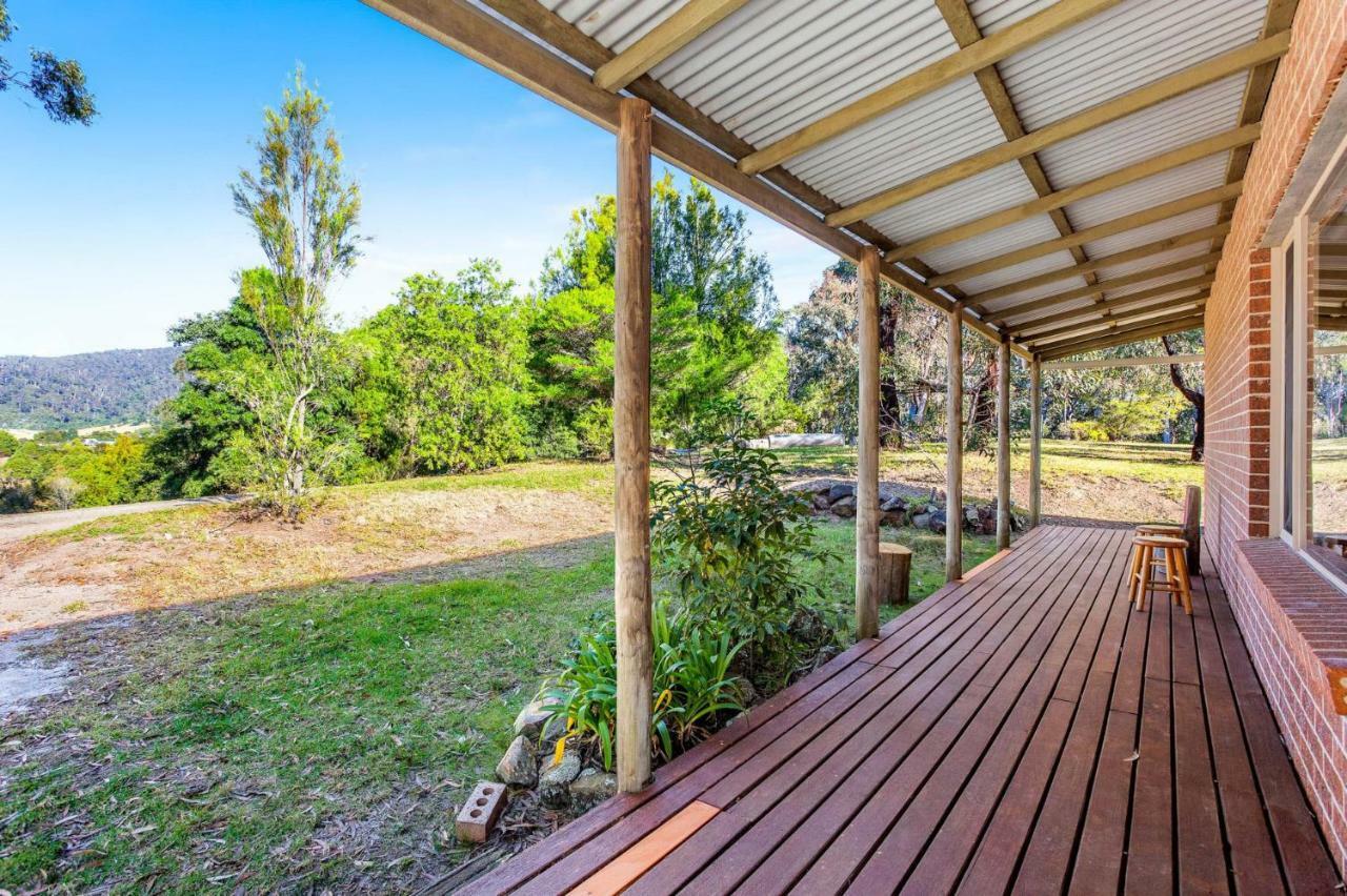 Braeside Cabin Two Alphitonia Central Tilba Bagian luar foto