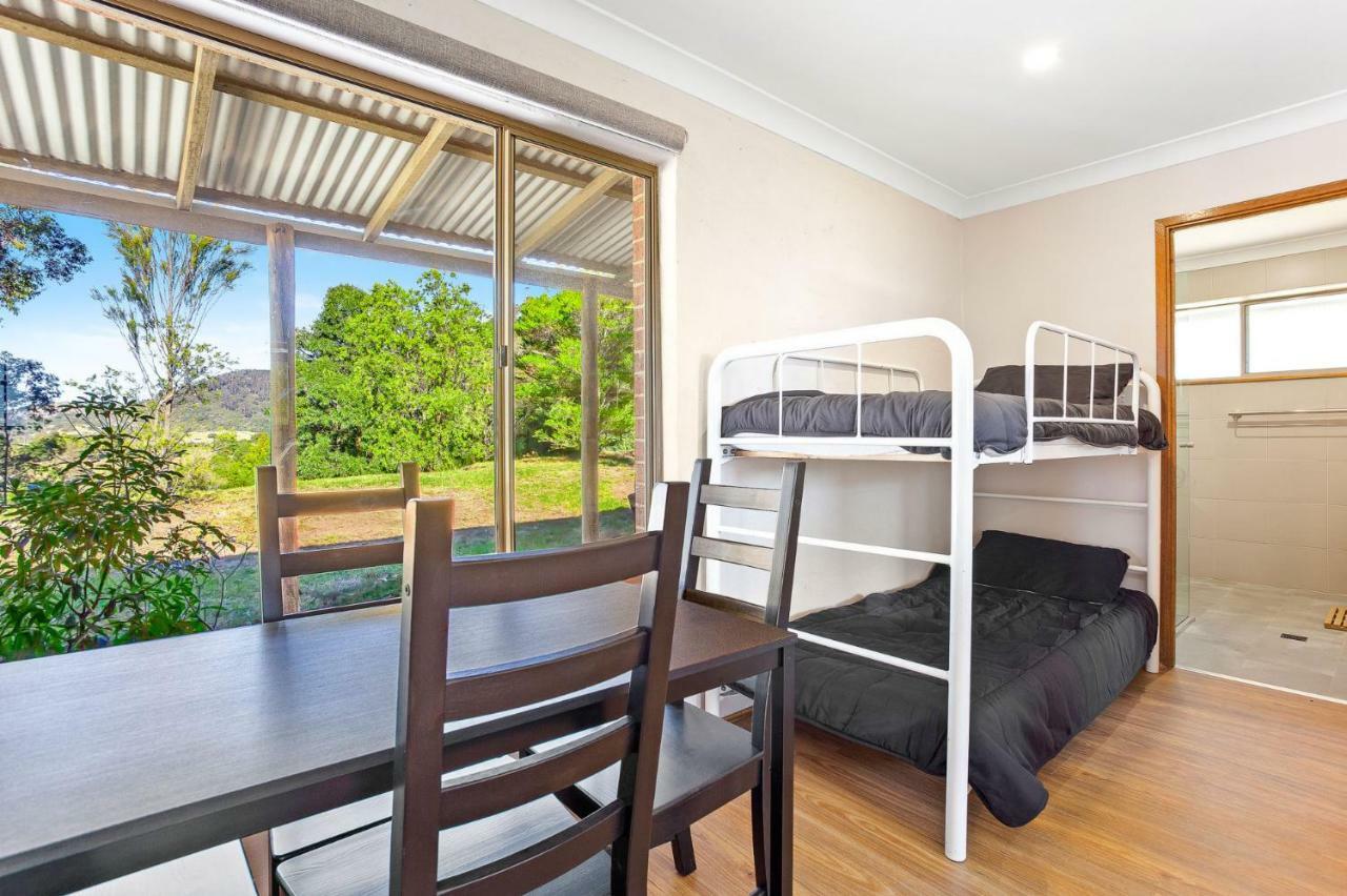 Braeside Cabin Two Alphitonia Central Tilba Bagian luar foto